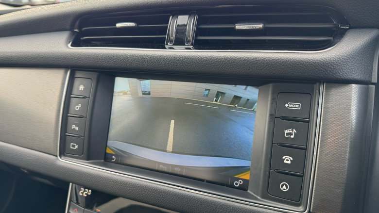 Jaguar XF 3.0d V6 S 4dr Auto Diesel Saloon